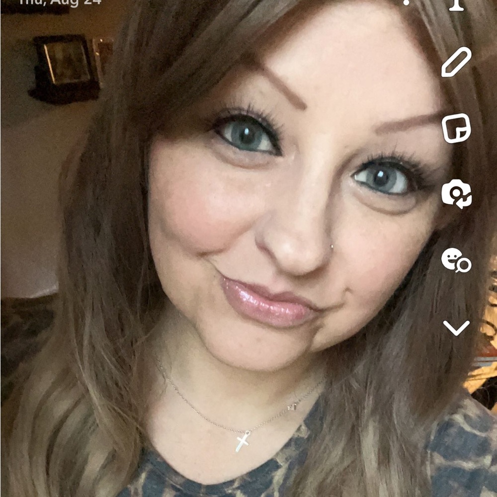 Meet your Posher, Breanna